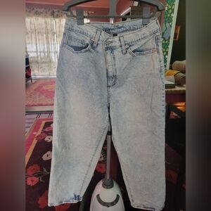 Universal Thread 80s style straight leg jeans